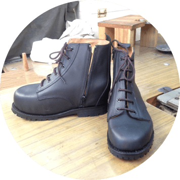 Orthopaedic &amp Bespoke Footwear